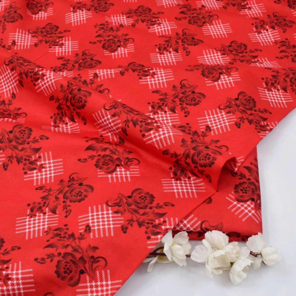 Printed Lawn Suits Under 1000!